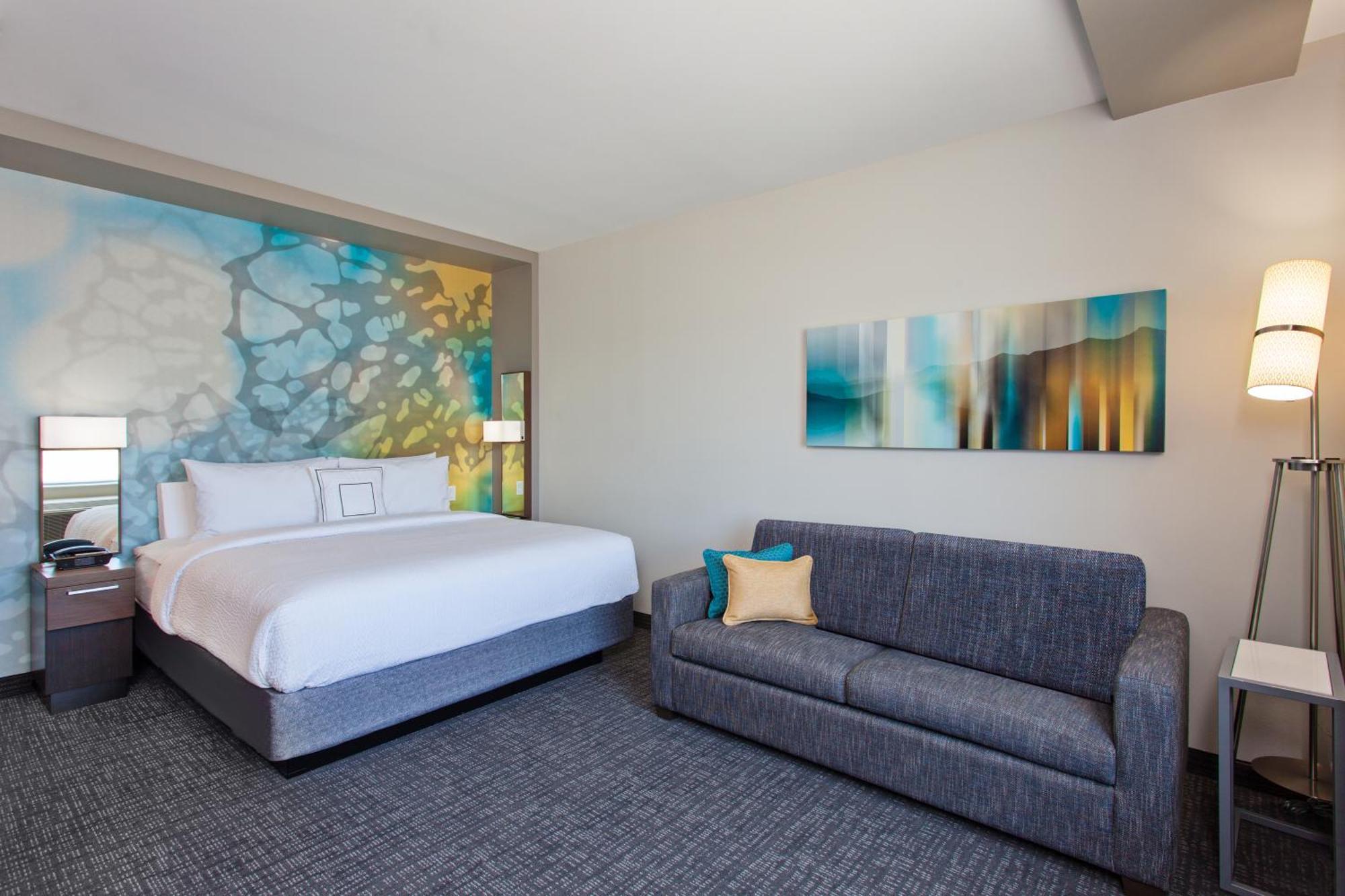 Courtyard By Marriott San Diego 4*